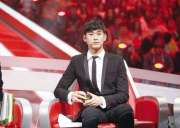 見“叫獸”金秀賢有多難：身份證+工作證+識別腕帶 （組圖）